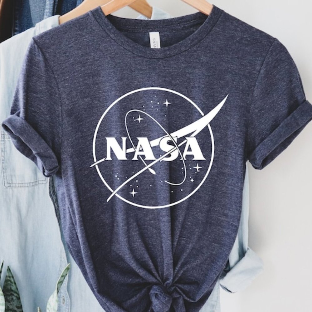 Nasa Space Lover T- Shirt, Astronomy Gift Women’s Tee S